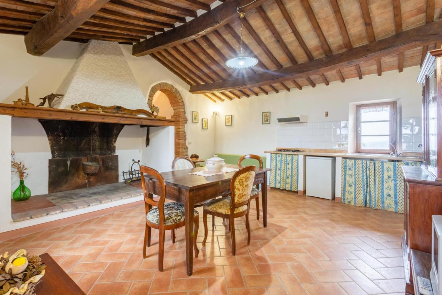 Villa Podere Belvedere Сиена Экстерьер фото